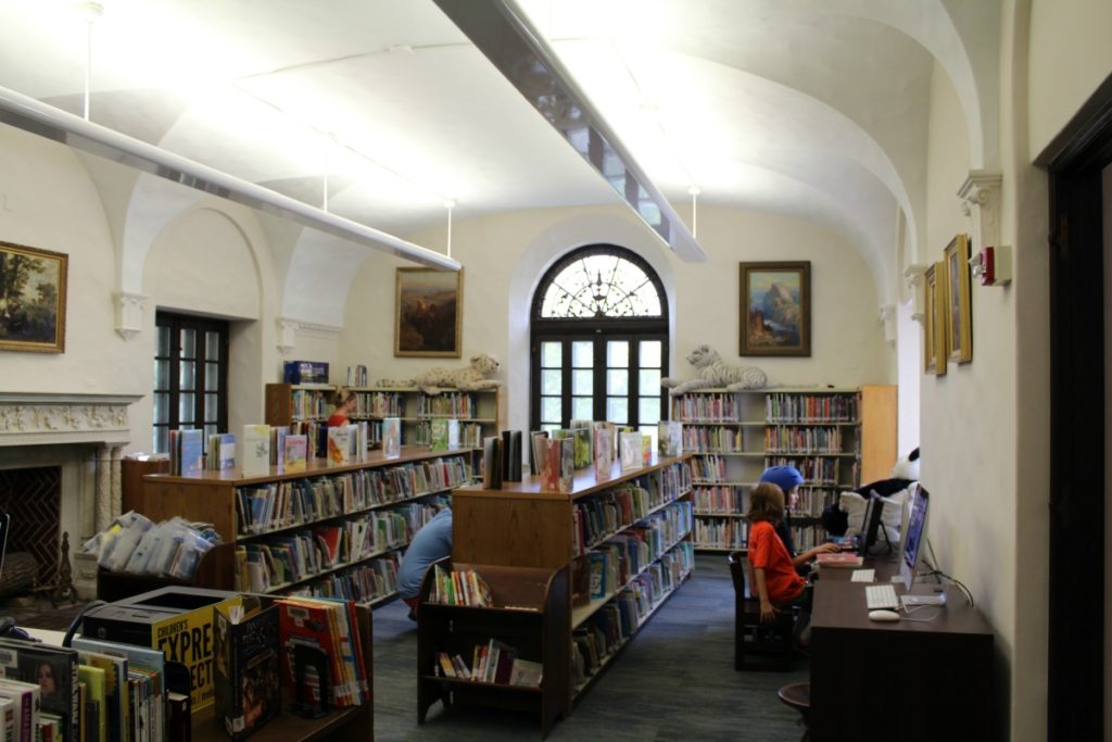 Children's section of Landa Library after 2017 renovations | San Antonio Charter Moms