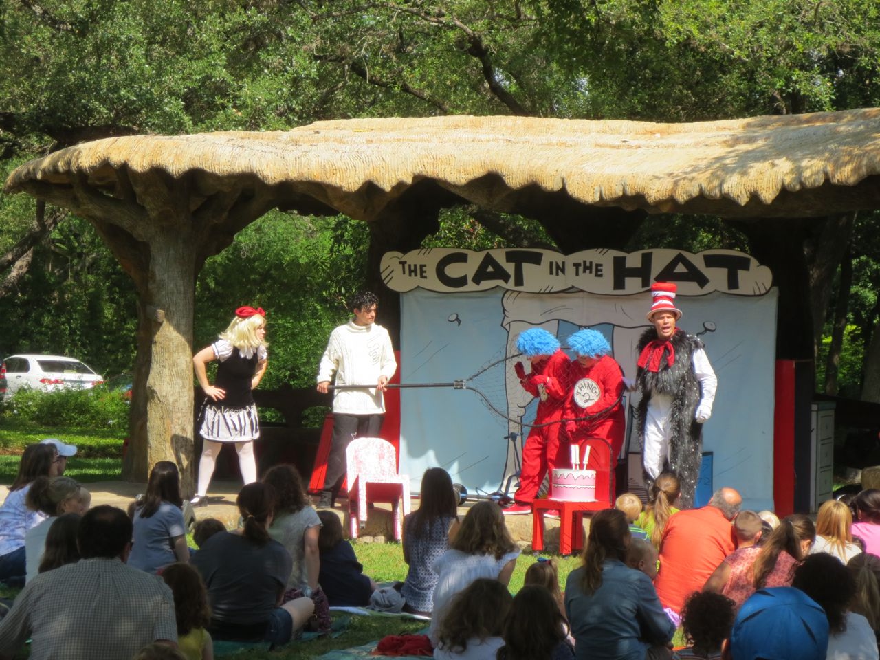 Magik Theatre performs Cat in the Hat at Landa Gardens Month | San Antonio Charter Moms