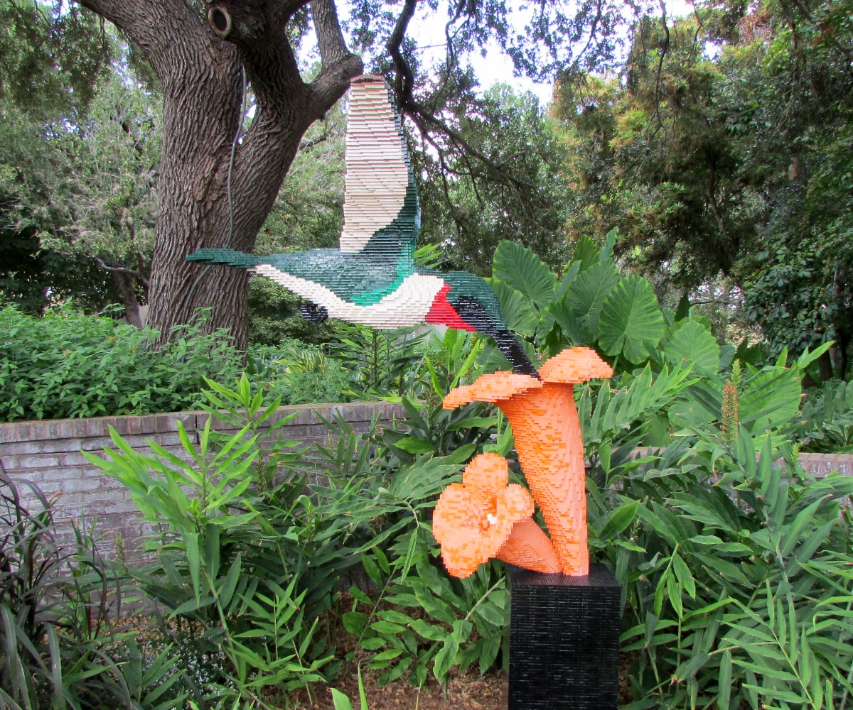 Hummingbird and flower by Sean Kenney at Nature Connects Art with LEGO Bricks, San Antonio Botanical Garden | San Antonio Charter Moms