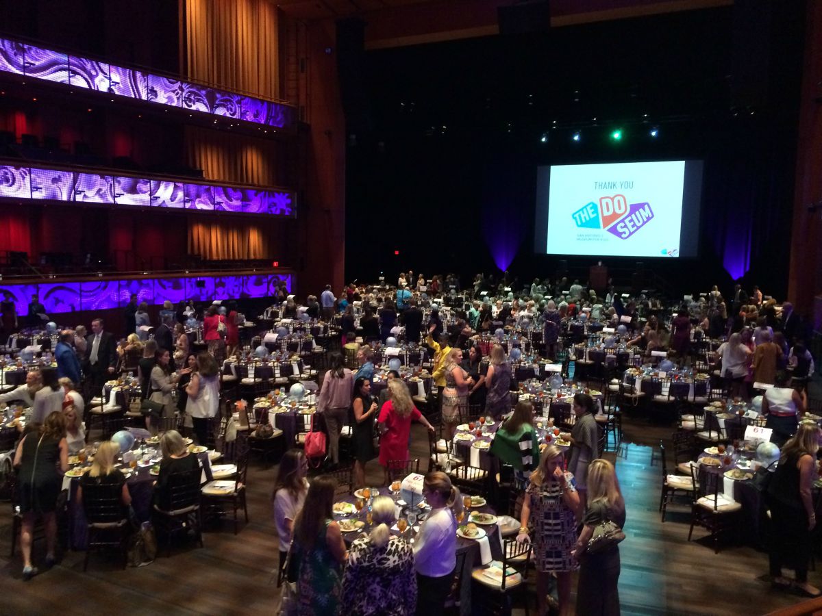 The DoSeum Outside the Lunchbox luncheon at the Tobin Center | San Antonio Charter Moms