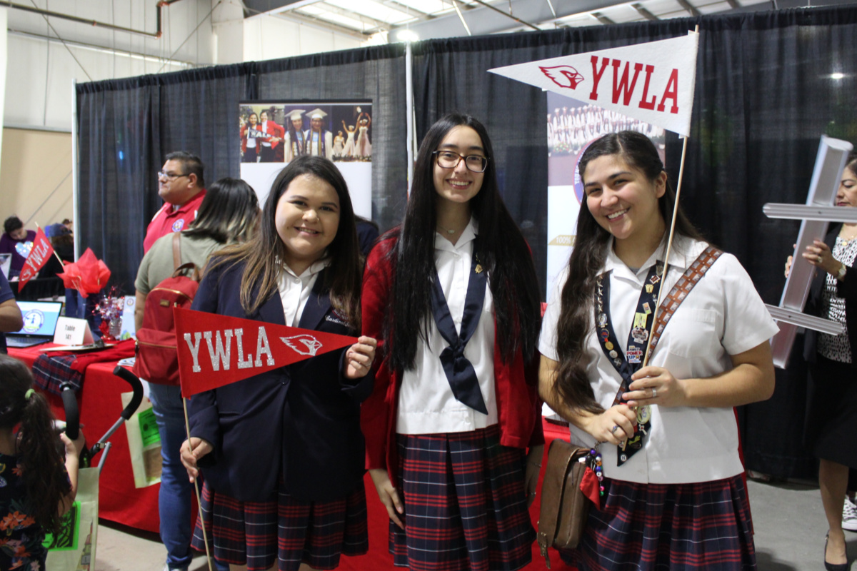 Young Women's Leadership Academy students at Experience SAISD | San Antonio Charter Moms