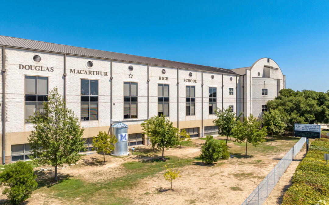 MacArthur University Prep (MAC UP)